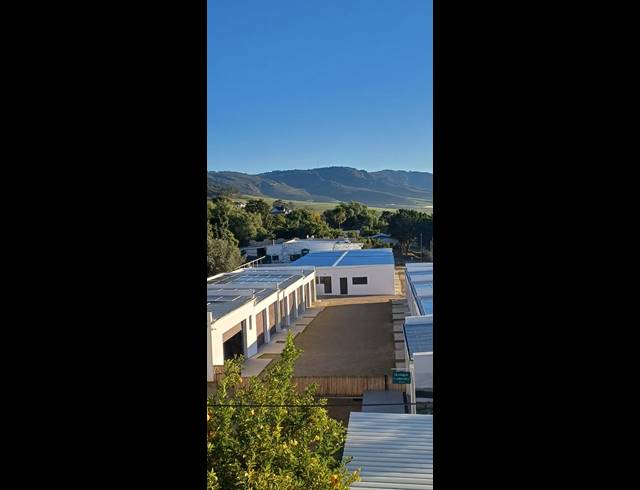 25M² STORAGE UNIT TO LET IN PIKETBERG